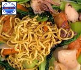 Mì gói xào hải sản