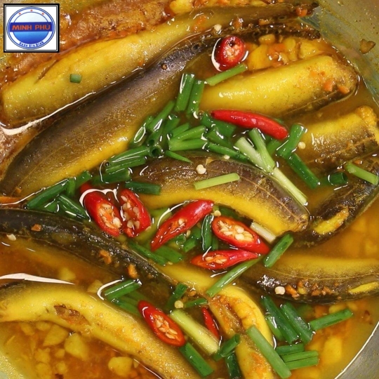 Cá chạch quế kho nghệ