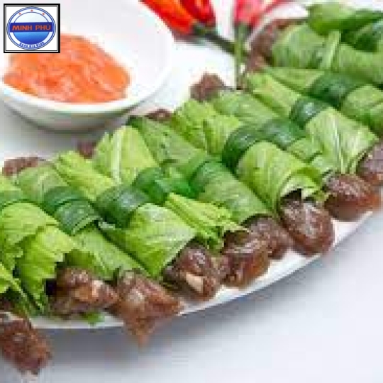 Bò cuộn cải xanh